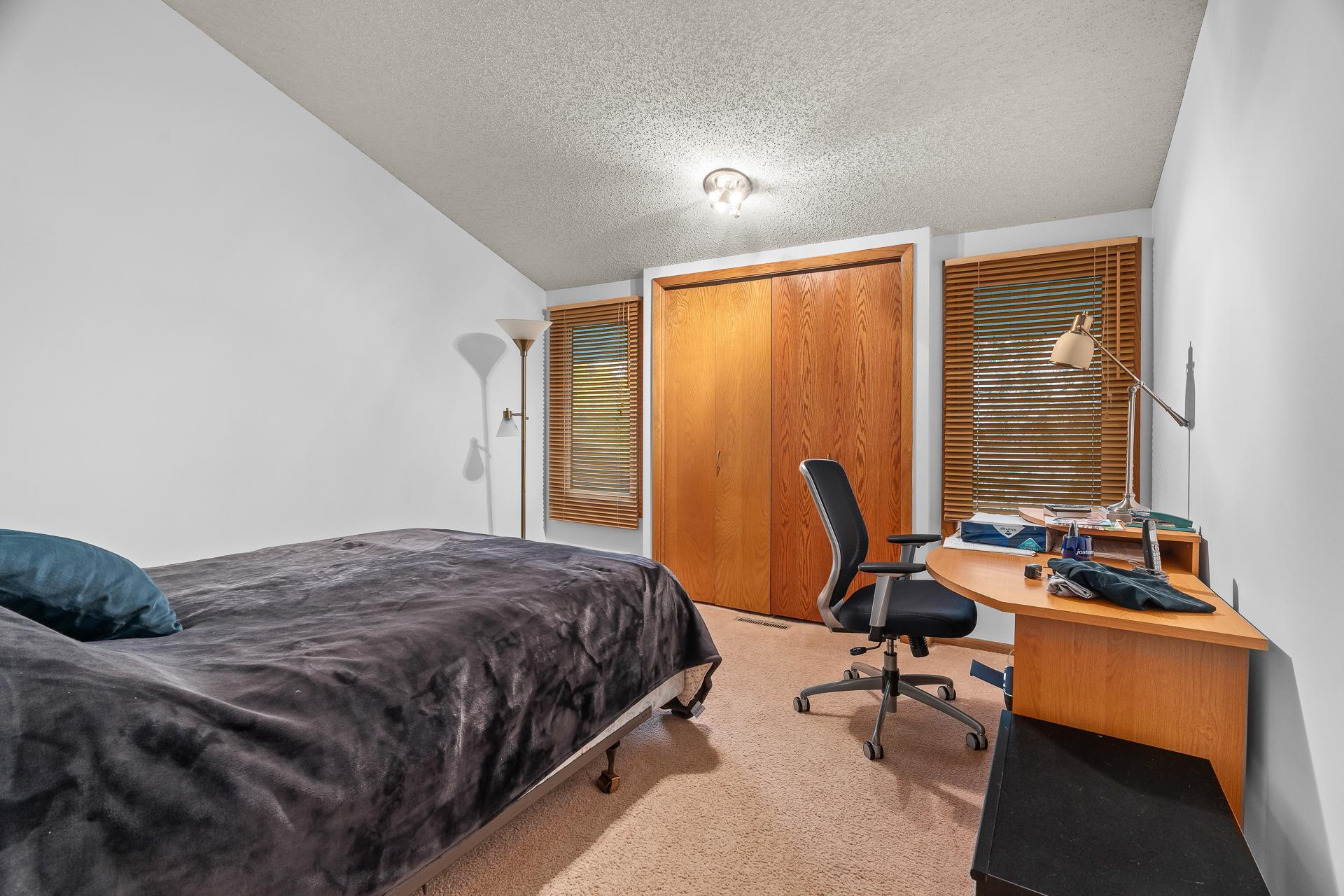 14920 Wellington Road Minnetonka, MN 55391 - Photo 29 of 49 Gallery Image 29