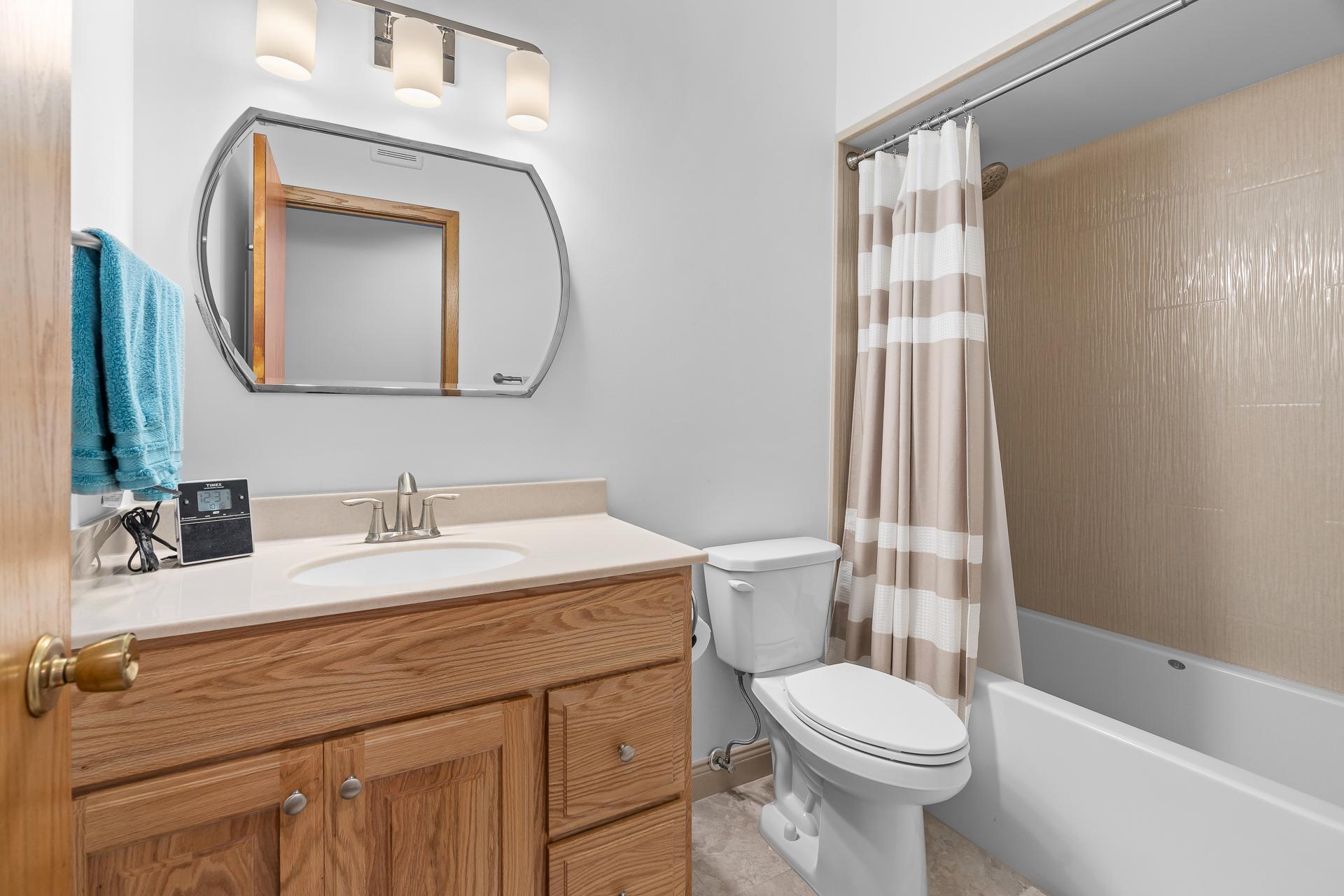 14920 Wellington Road Minnetonka, MN 55391 - Photo 31 of 49 Gallery Image 31