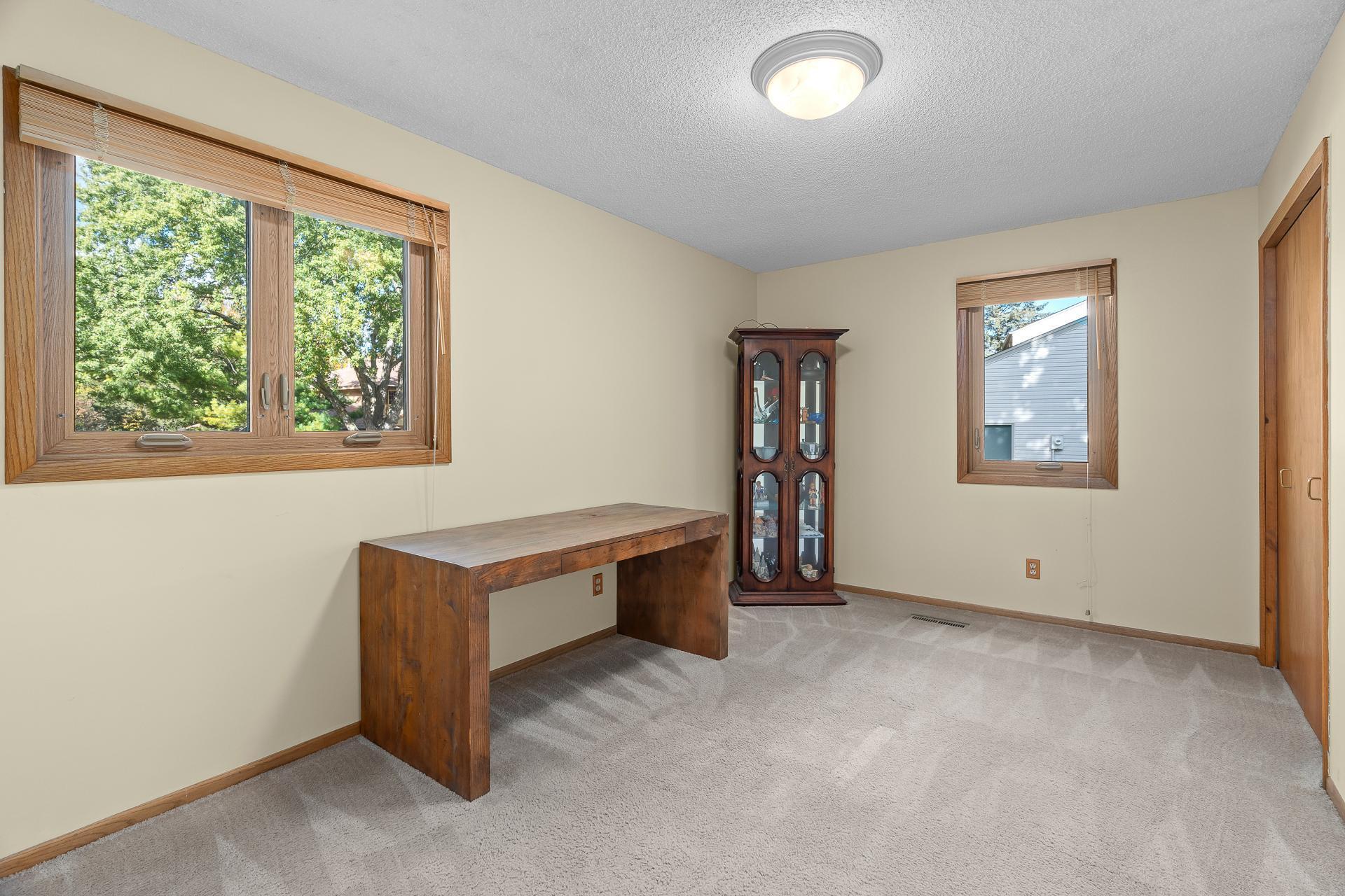 14920 Wellington Road Minnetonka, MN 55391 - Photo 46 of 49 Gallery Image 46