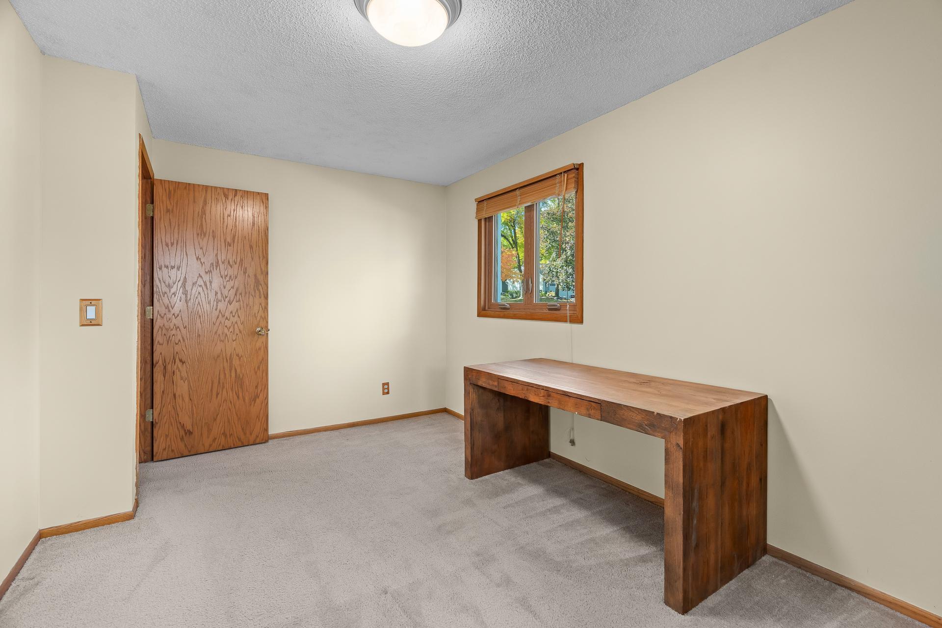 14920 Wellington Road Minnetonka, MN 55391 - Photo 47 of 49 Gallery Image 47