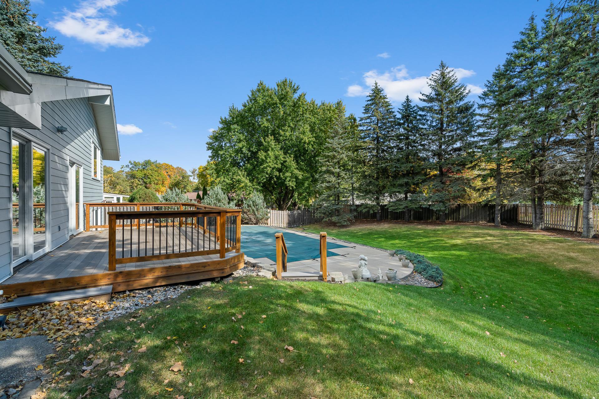 14920 Wellington Road Minnetonka, MN 55391 - Photo 5 of 49 Gallery Image 5