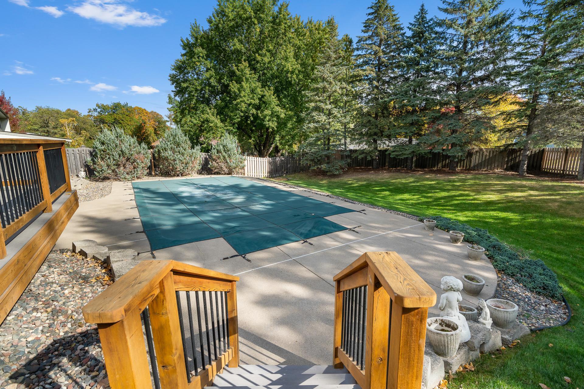 14920 Wellington Road Minnetonka, MN 55391 - Photo 8 of 49 Gallery Image 8