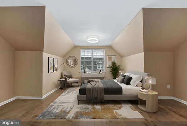 $2,631 | 13947 Hollow Wind Way, Unit 201, Woodbridge, VA 22191