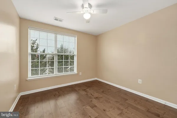 $2,631 | 13947 Hollow Wind Way, Unit 201, Woodbridge, VA 22191