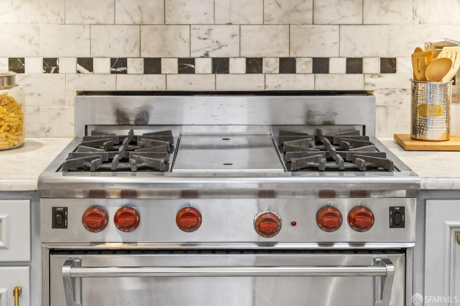 3641 Webster Street San Francisco, CA 94123 - Photo 27 of 52