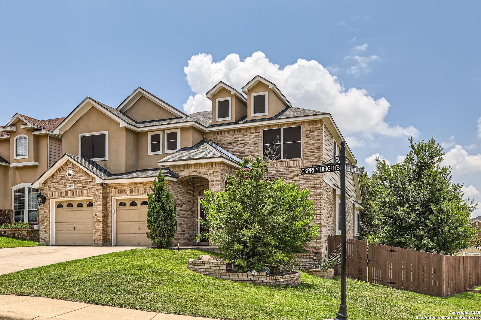 1406 Osprey Heights San Antonio, TX 78260 - Photo 2 of 28