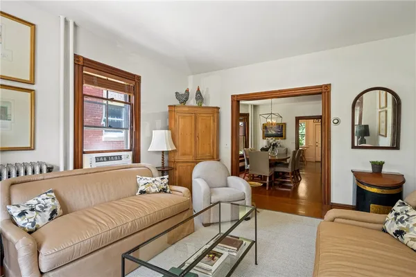 $3,700 | 14 Greenough Place, Unit A, Newport, RI 02840