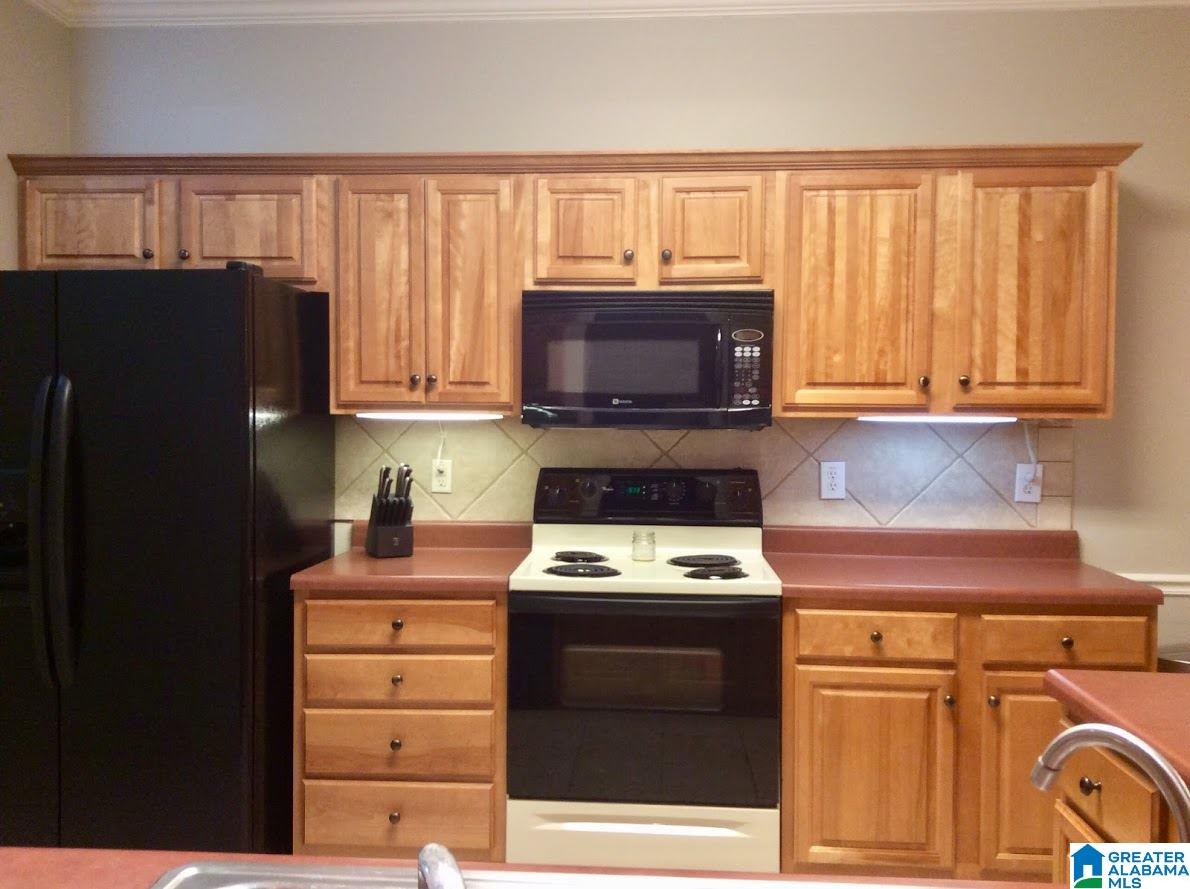 122 Stonehaven Way Pelham, AL 35124 - Photo 12 of 39