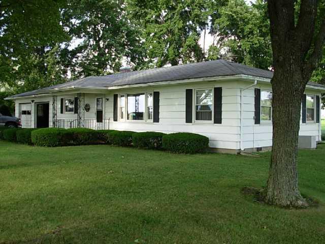 6421 South St Road Clay City, IN 47841 - Photo 1 of 9