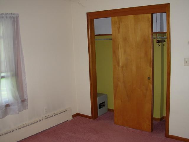 6421 South St Road Clay City, IN 47841 - Photo 7 of 9