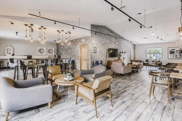 $1,302 | 1944 West Thunderbird Road, Unit 2, Phoenix, AZ 85023