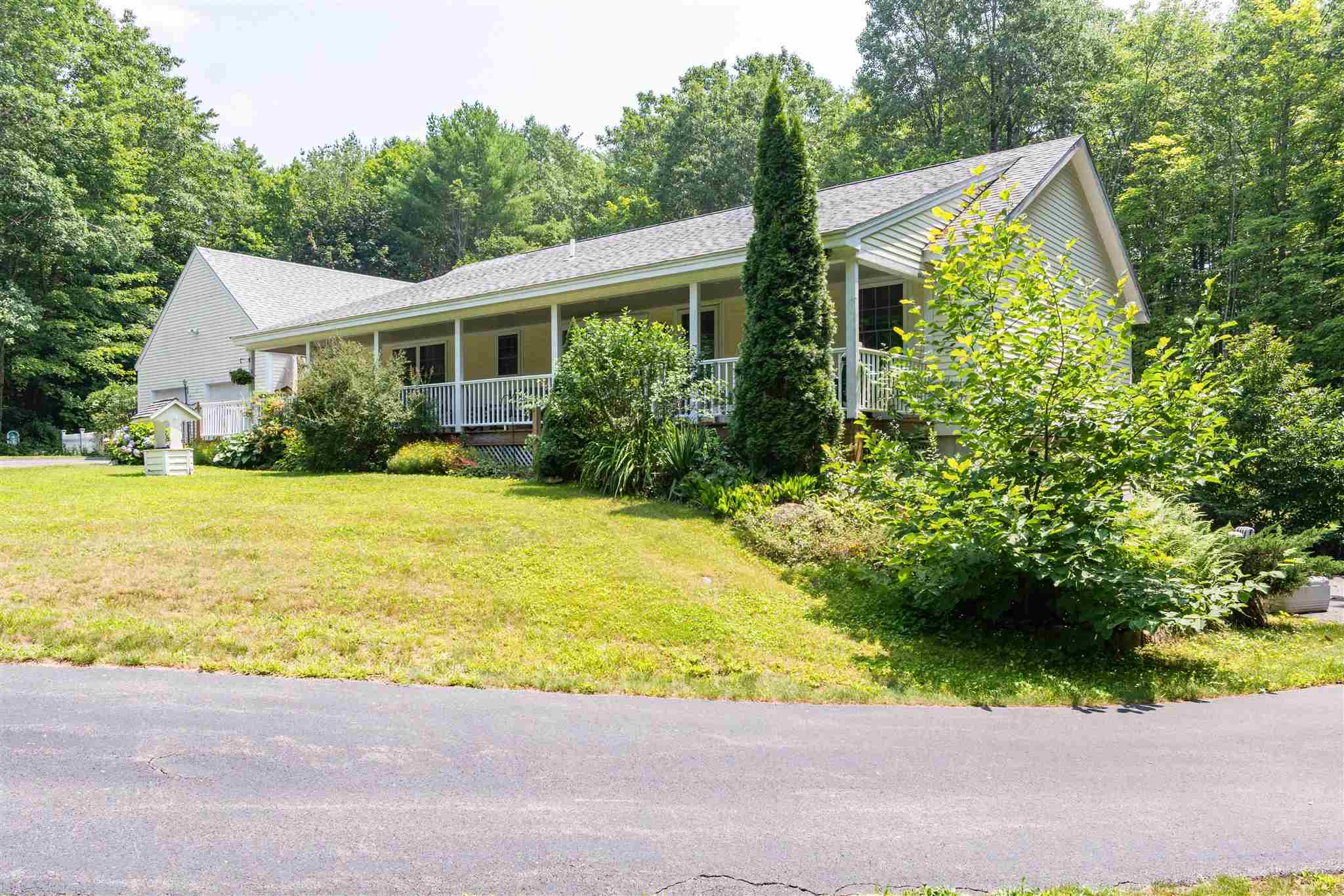 171 Lull Road New Boston, NH 03070 - Photo 2 of 26