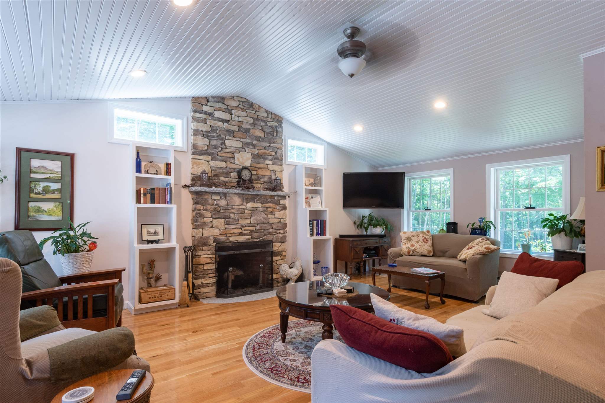 171 Lull Road New Boston, NH 03070 - Photo 17 of 26