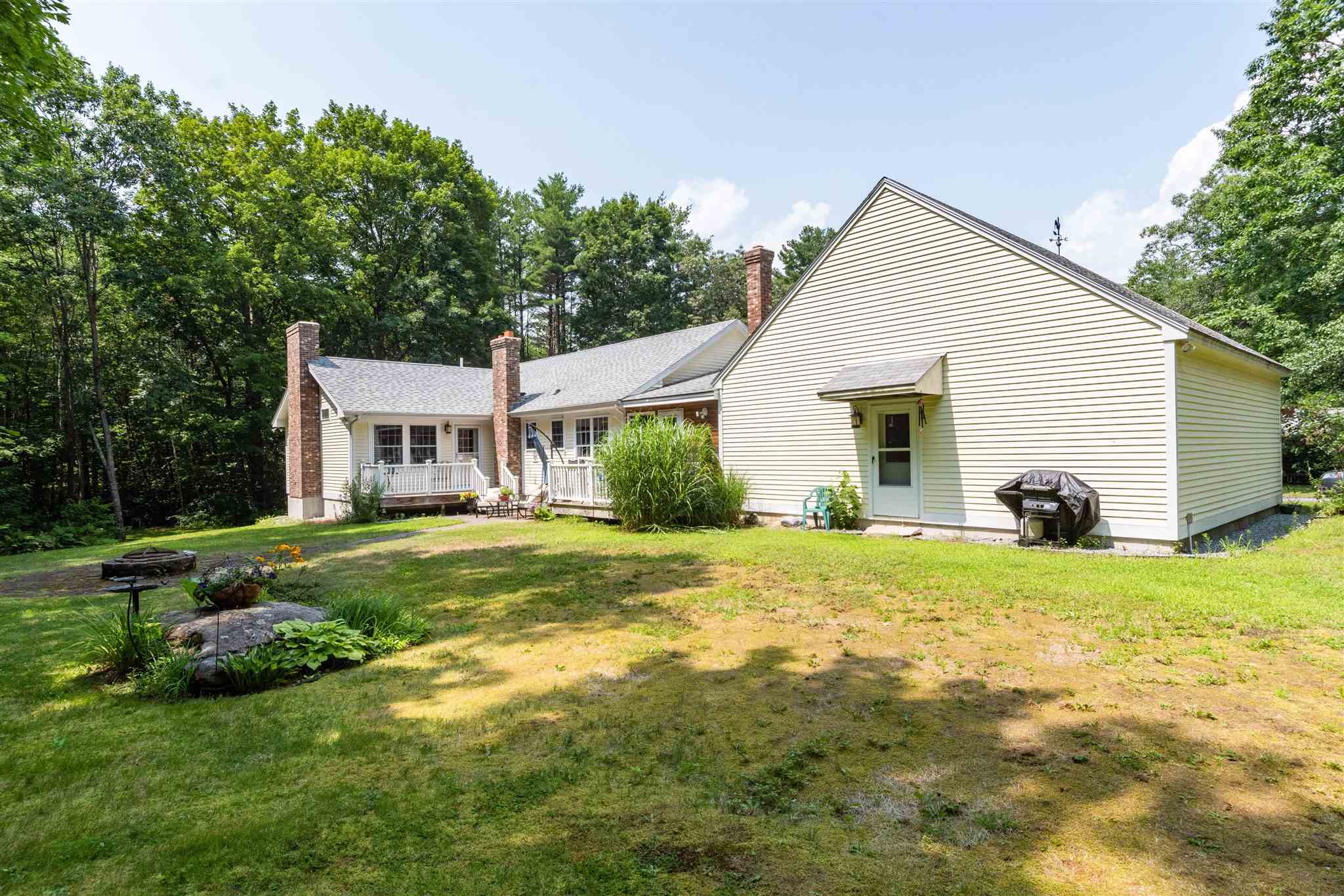 171 Lull Road New Boston, NH 03070 - Photo 5 of 26