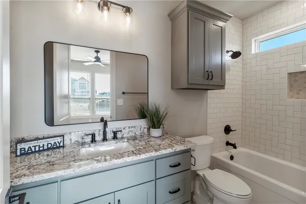 $729,000 | 7823 Luke Court, Bryan, TX 77808