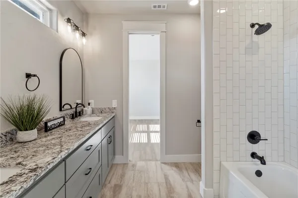 $729,000 | 7823 Luke Court, Bryan, TX 77808