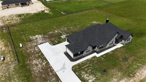 $729,000 | 7823 Luke Court, Bryan, TX 77808