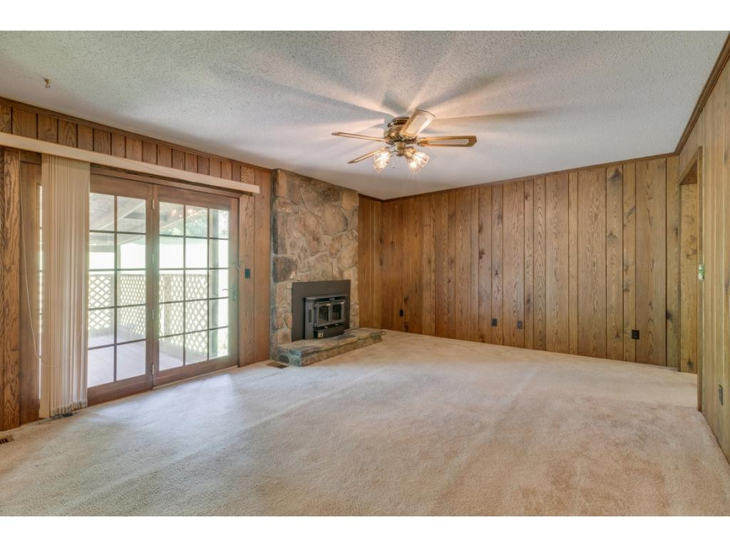 1049 Fall Creek Road Kingsport, TN 37664 - Photo 12 of 36 Photo 12