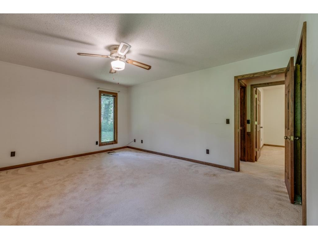 1049 Fall Creek Road Kingsport, TN 37664 - Photo 14 of 36 Photo 14