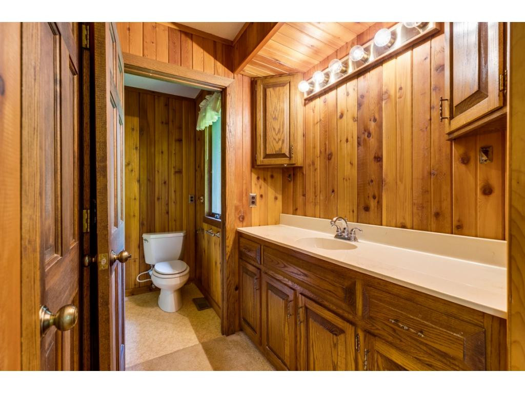 1049 Fall Creek Road Kingsport, TN 37664 - Photo 16 of 36 Photo 16