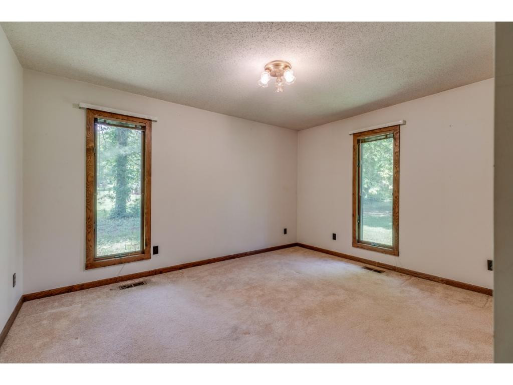 1049 Fall Creek Road Kingsport, TN 37664 - Photo 22 of 36 Photo 22