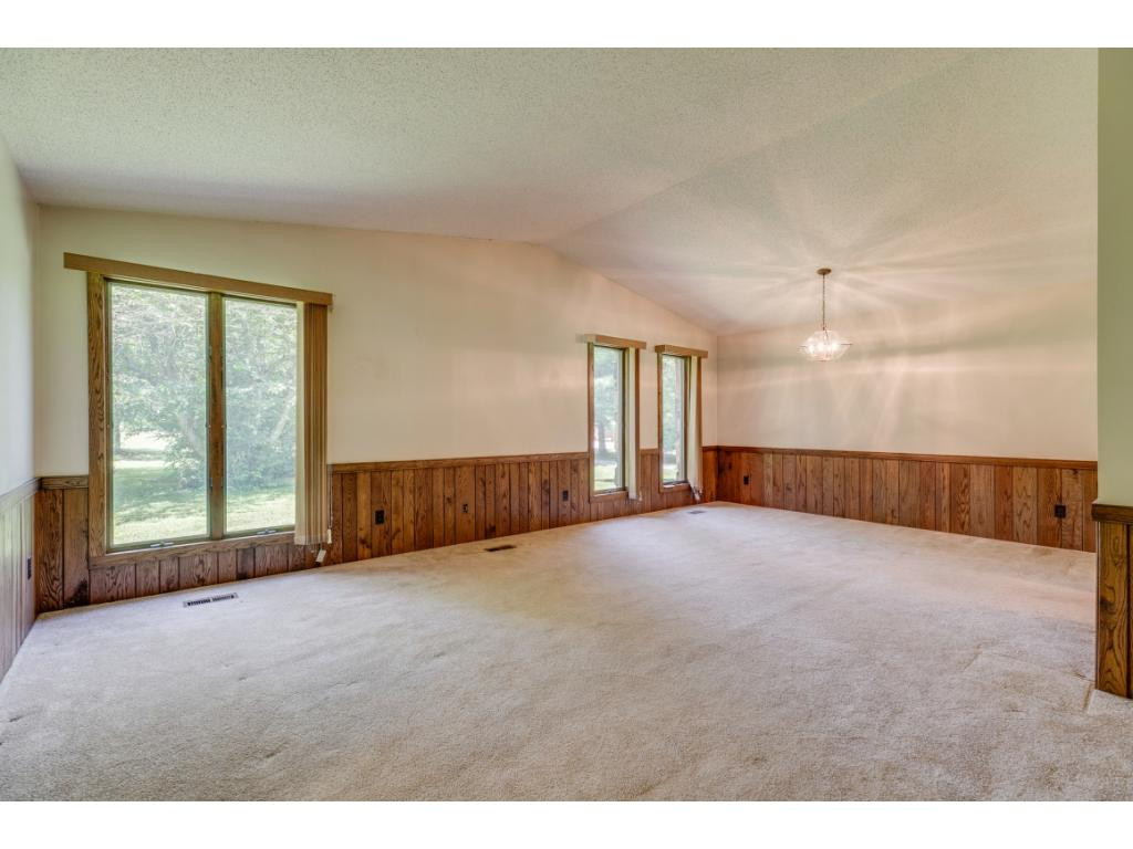 1049 Fall Creek Road Kingsport, TN 37664 - Photo 5 of 36 Photo 5