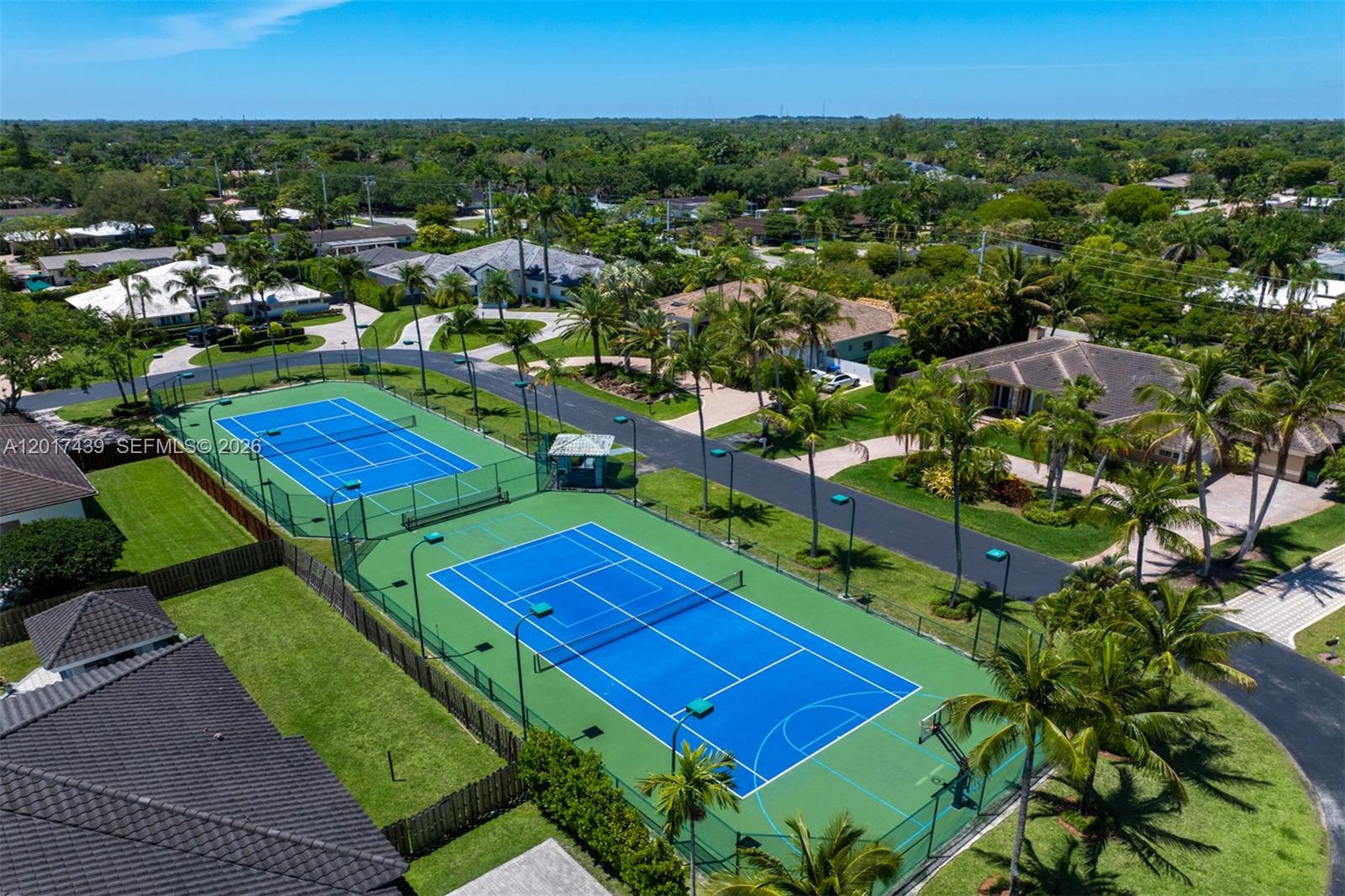 10040 Southwest 124th Street Miami, FL 33176 - Photo 29 of 40