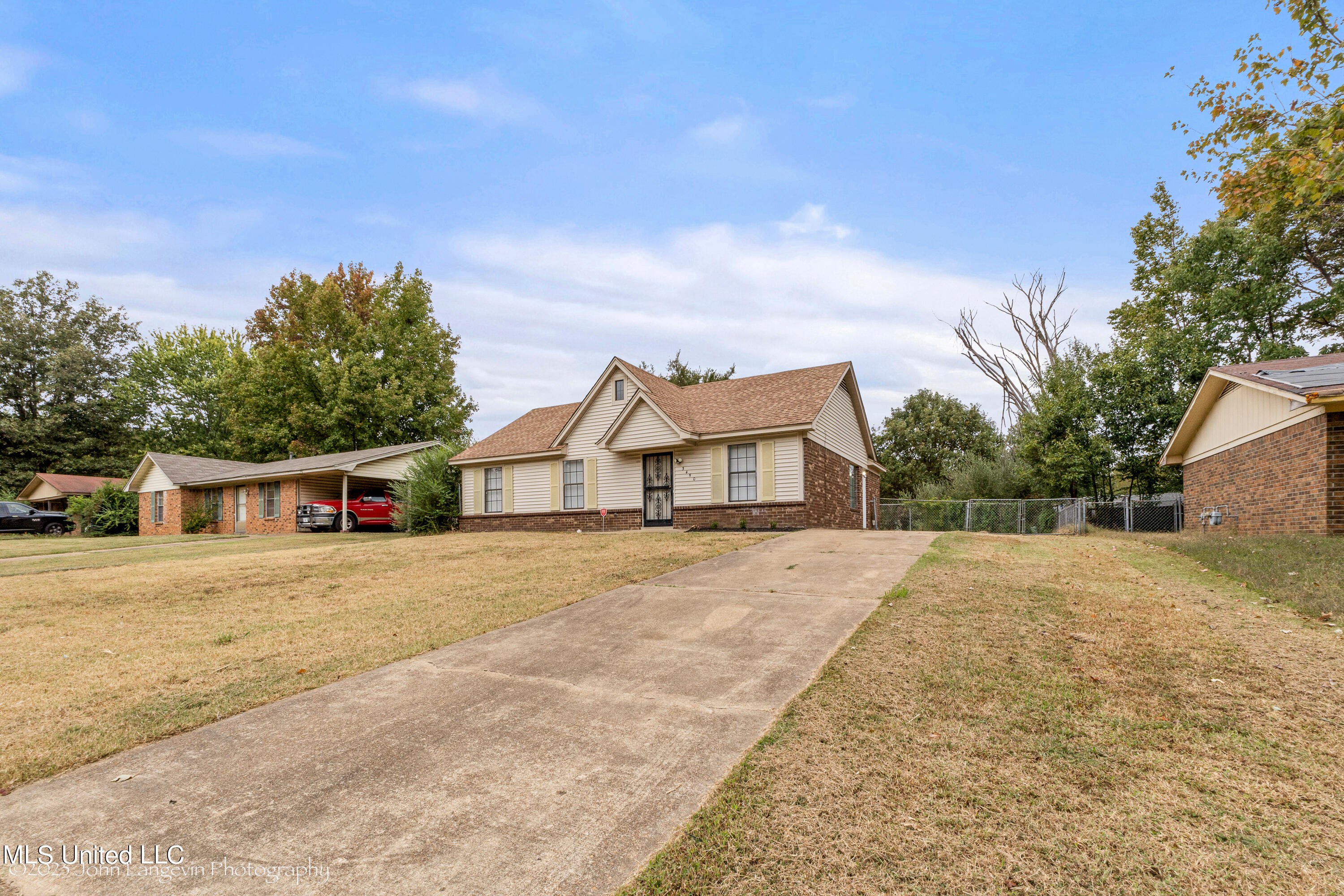 3450 Mayfair Road Horn Lake, MS 38637 - Photo 2 of 23 3450 Mayfair Dr-Exterior-2
