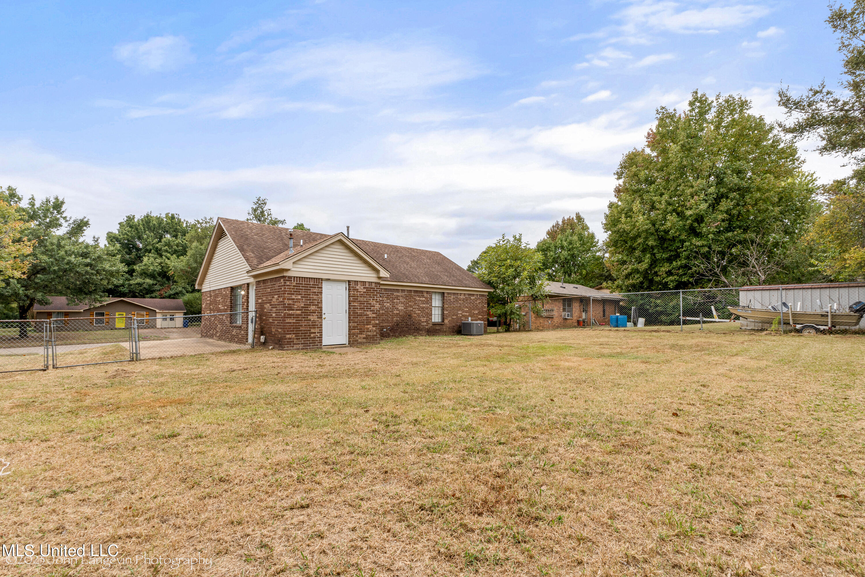 3450 Mayfair Road Horn Lake, MS 38637 - Photo 4 of 23 Rear of Home