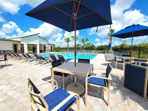 $2,300 | 170 Nine Iron Drive, Davenport, FL 33896