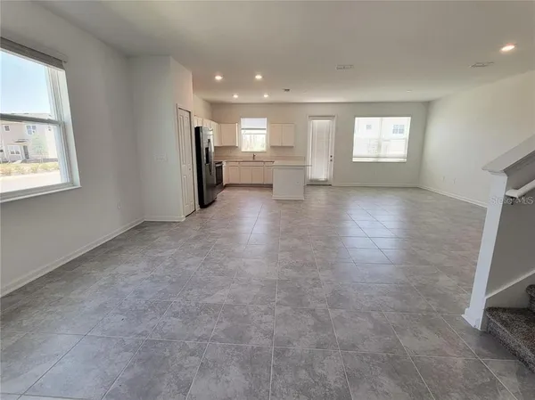 $2,300 | 170 Nine Iron Drive, Davenport, FL 33896