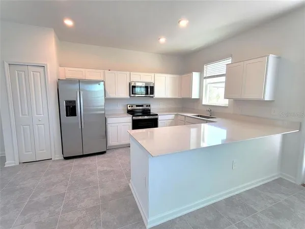 $2,300 | 170 Nine Iron Drive, Davenport, FL 33896