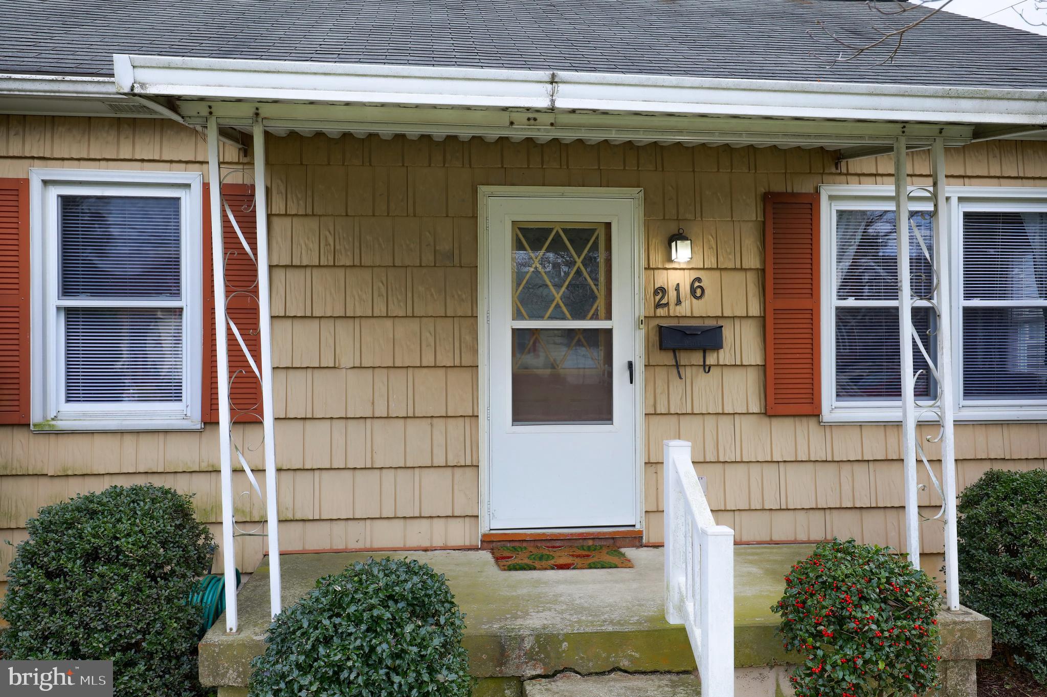 216 Wecaf Road New Holland, PA 17557 - Photo 3 of 21 Gallery Image 3