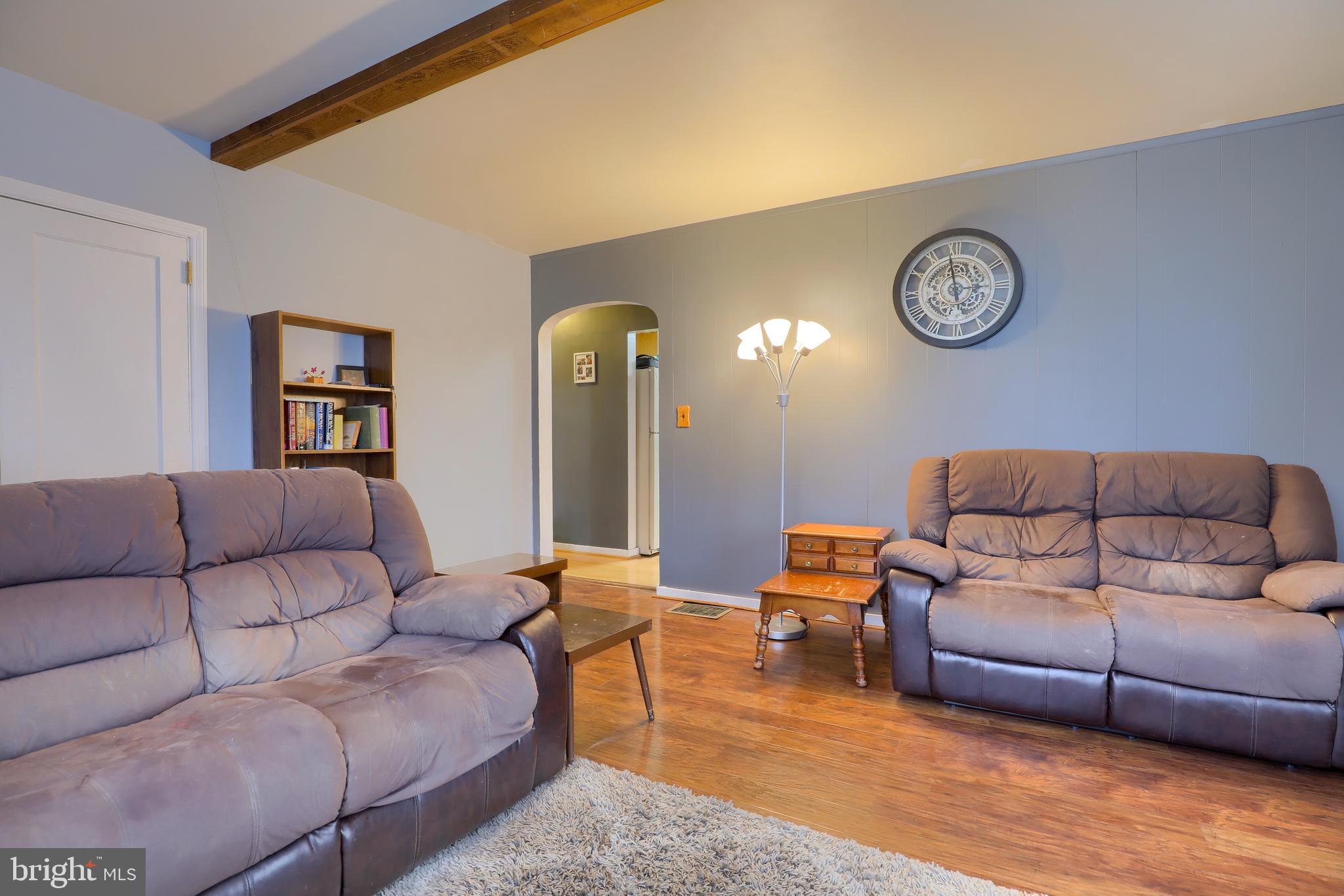 216 Wecaf Road New Holland, PA 17557 - Photo 8 of 21 Living/Family Room