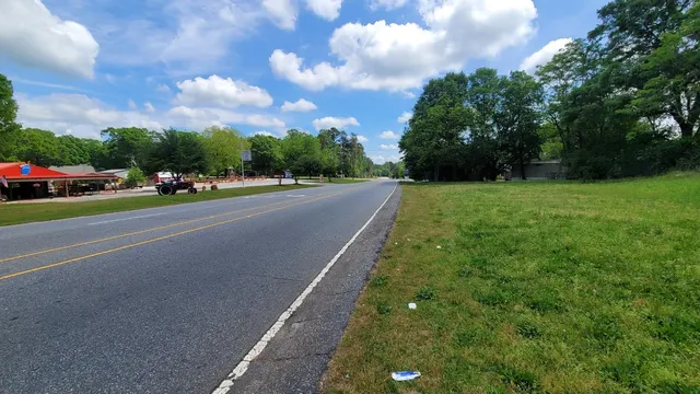 $489,900 | 3025 East Main St Extension, Spartanburg, SC 29307