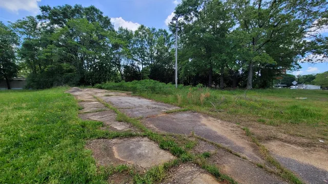 $489,900 | 3025 East Main St Extension, Spartanburg, SC 29307