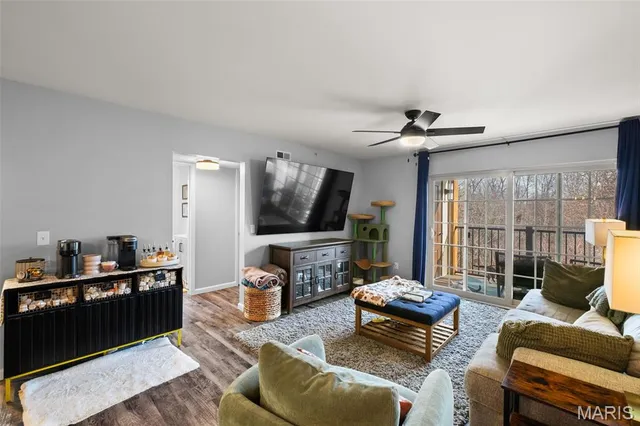 $237,500 | 223 Bordeaux Way, Unit 223, St. Peters, MO 63376