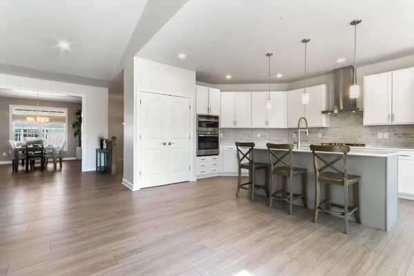 $1,100,000 | 560 North Boulder Ridge Drive, Lake Geneva, WI 53147