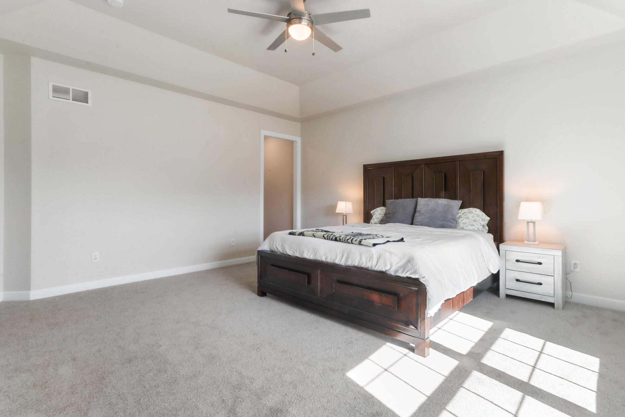 560 North Boulder Ridge Drive Lake Geneva, WI 53147 - Photo 31 of 61 Primary Bedroom