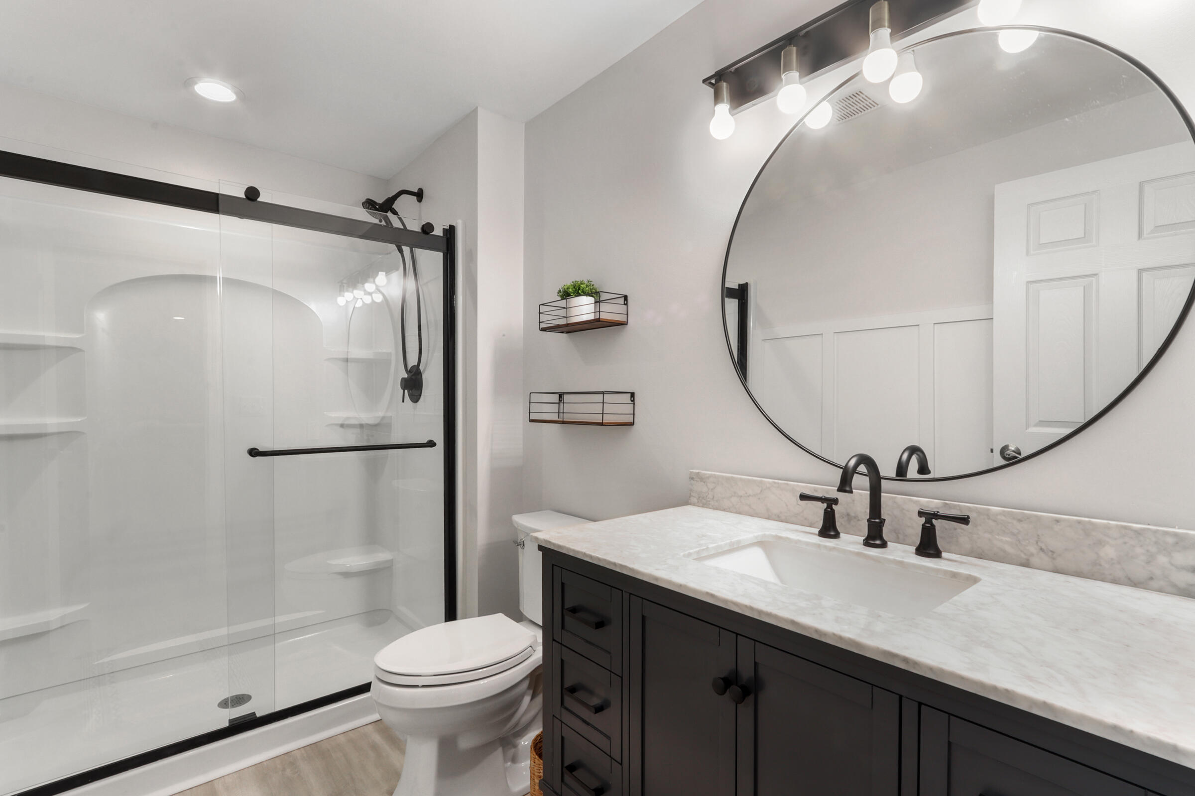 560 North Boulder Ridge Drive Lake Geneva, WI 53147 - Photo 42 of 61 Basement full bath