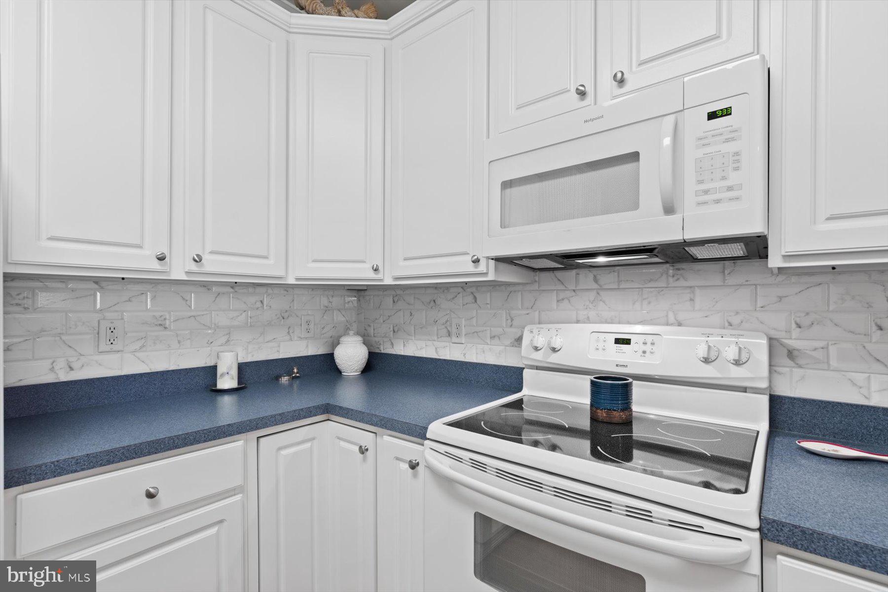 30413 Cedar Neck Road, Unit 309 Ocean View, DE 19970 - Photo 7 of 53 Plenty of Cabinets