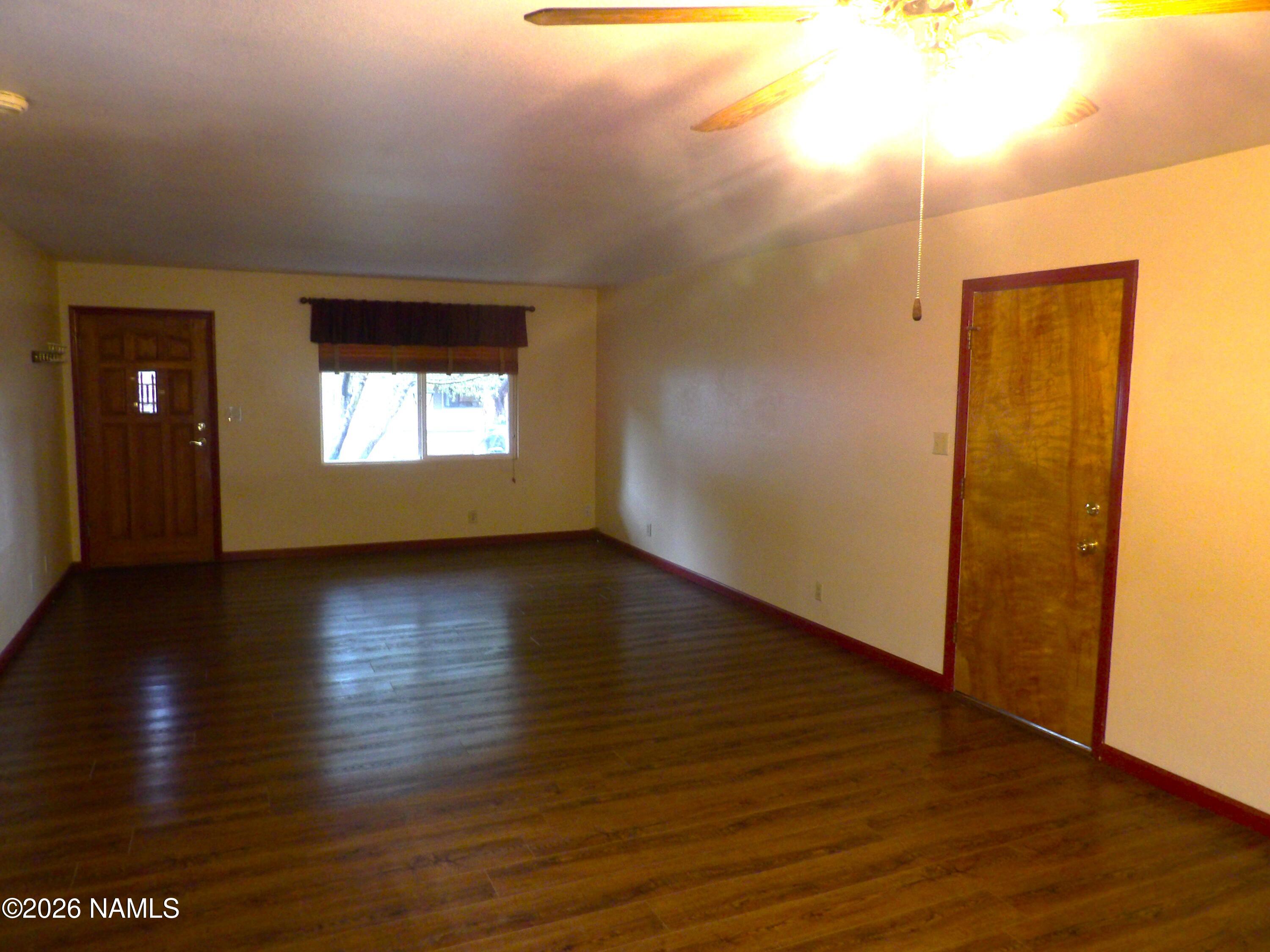 5901 North Mountaineer Road Flagstaff, AZ 86004 - Photo 3 of 17 Living Room 4