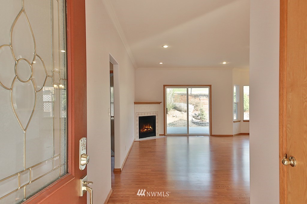 4853 Reindeer Road Freeland, WA 98249 - Photo 3 of 21 Gallery Image 3