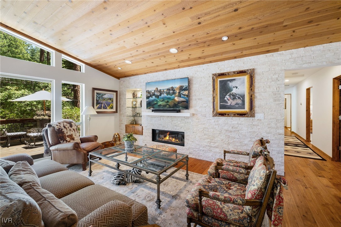 1052 Sawmill Road Incline Village, NV 89451 - Photo 8 of 29