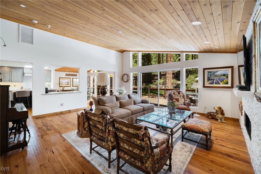 1052 Sawmill Road Incline Village, NV 89451 - Photo 9 of 29