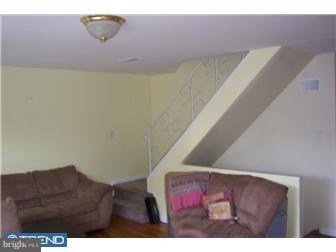 3563 Byrne Road Philadelphia, PA 19154 - Photo 3 of 8 Gallery Image 3