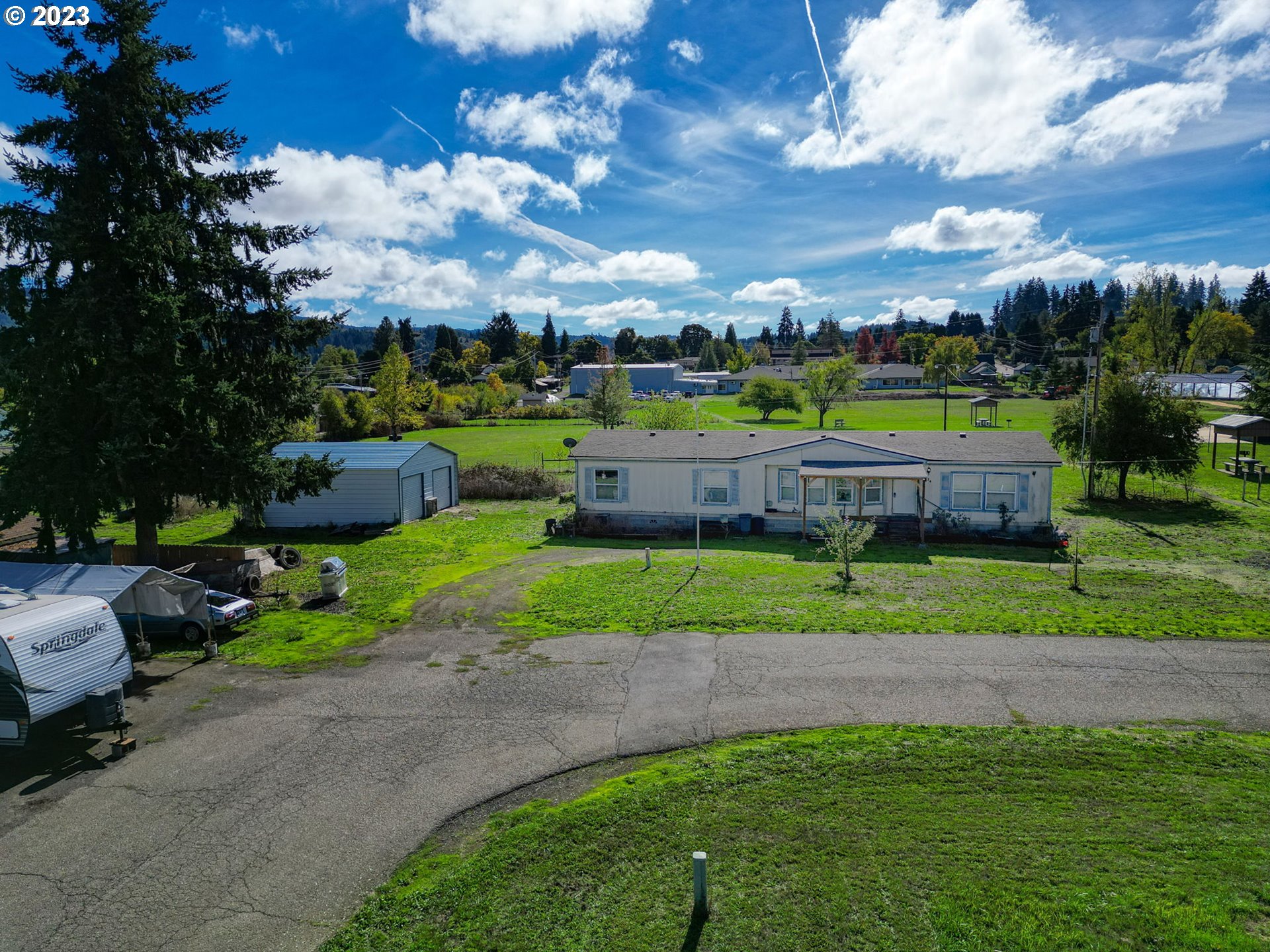 434 Locust Street Yoncalla, OR 97499 - Photo 36 of 36 a view of yard with seating area and green space