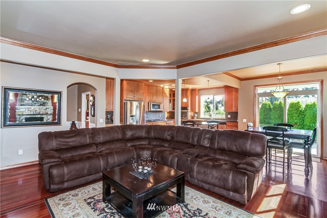 4028 215th Street Southeast Bothell, WA 98021 - Photo 12 of 25