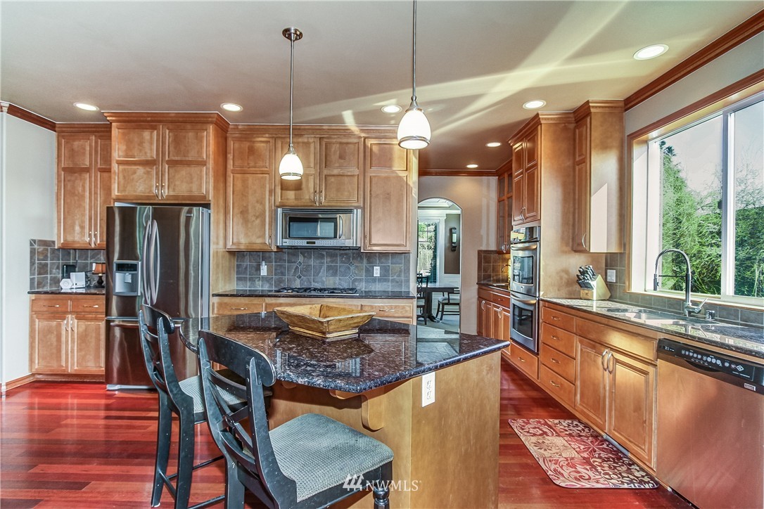 4028 215th Street Southeast Bothell, WA 98021 - Photo 9 of 25