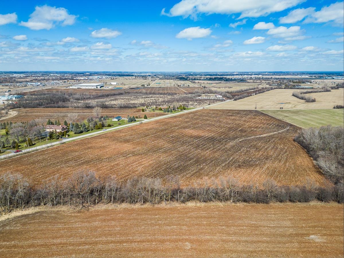 Waupun Road Oshkosh, WI 54902 - Photo 5 of 10